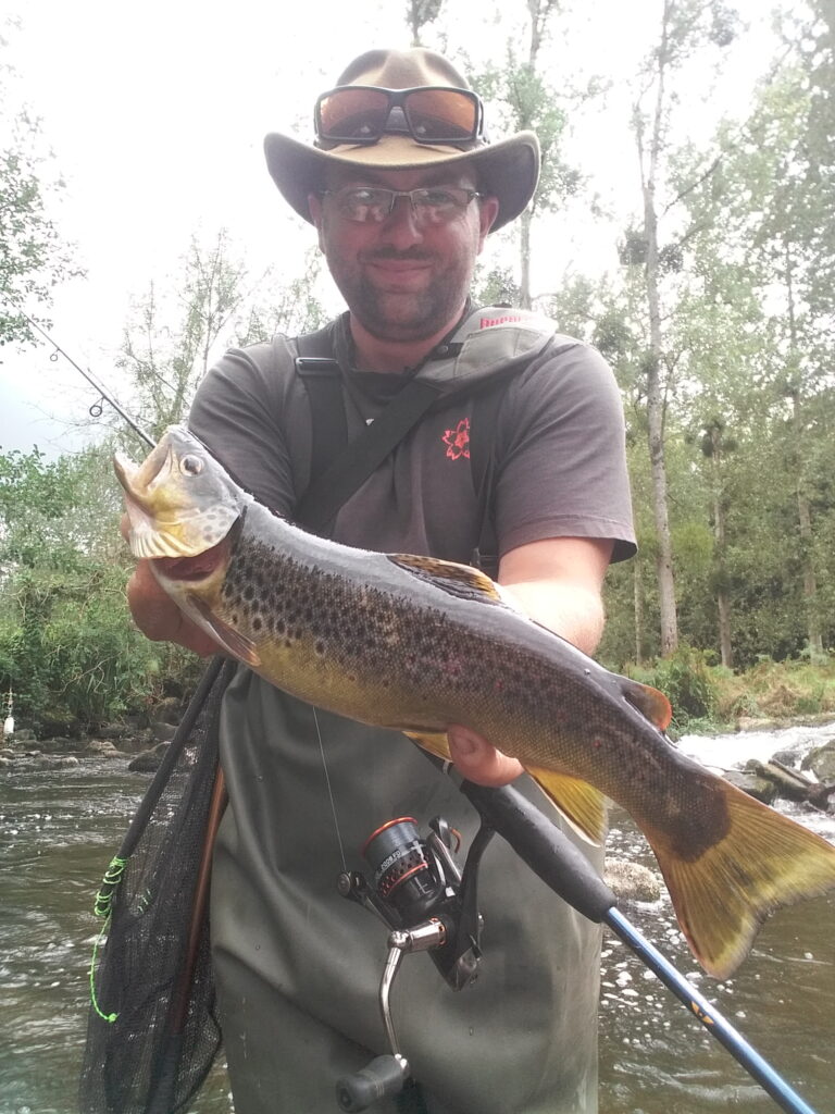 fario 44 cm sur le spot de Squiffiec sur le Trieux